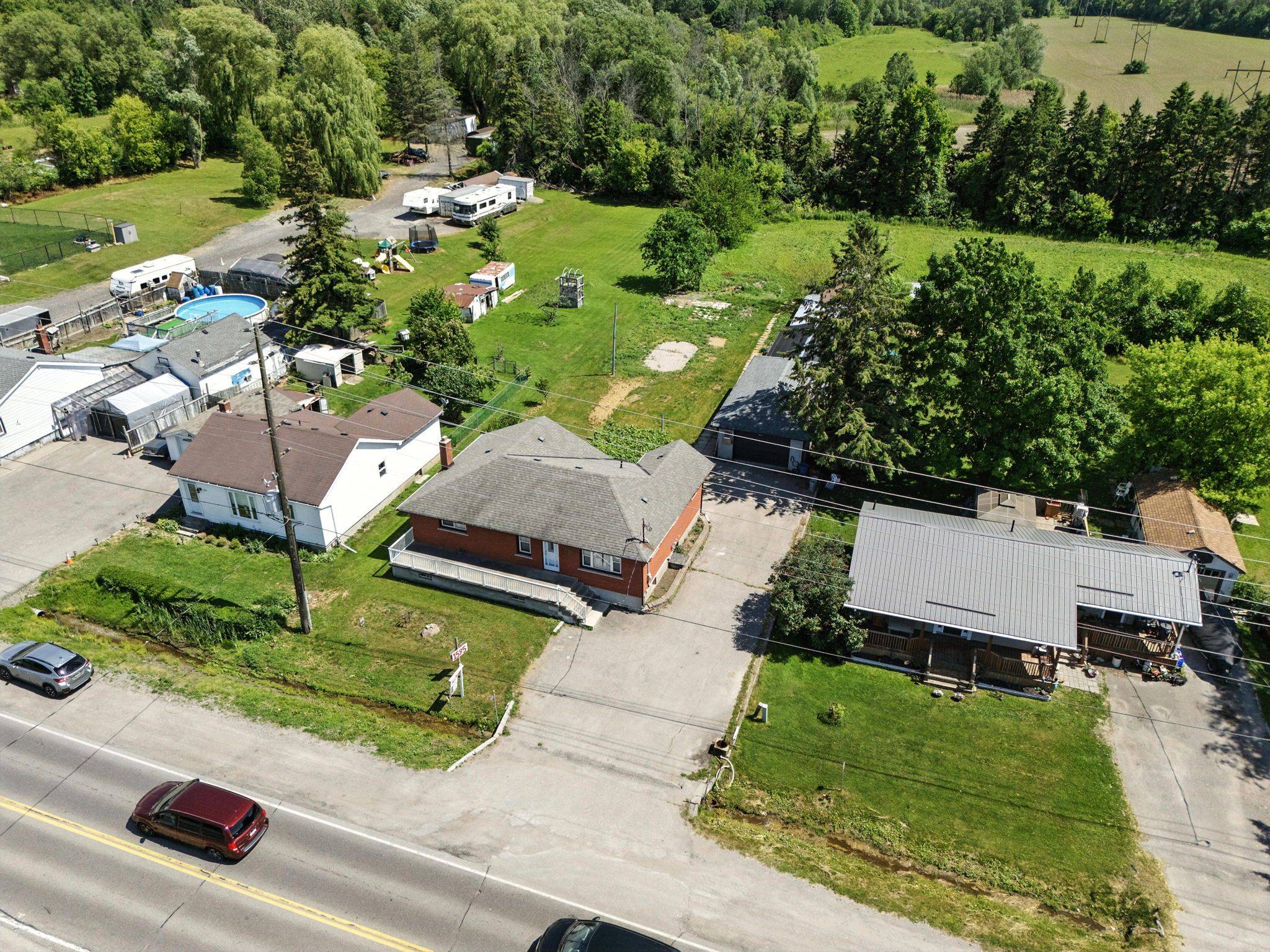 Clarington, ON L0B 1J0,1595 Taunton RD