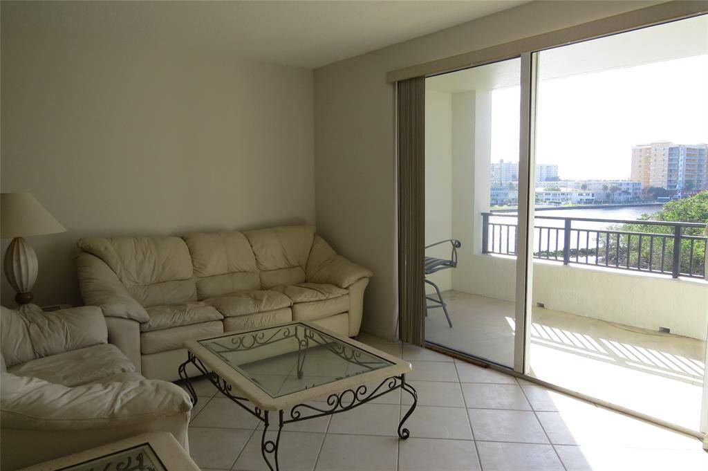 Pompano Beach, FL 33062,2880 NE 14th Street Cswy #310