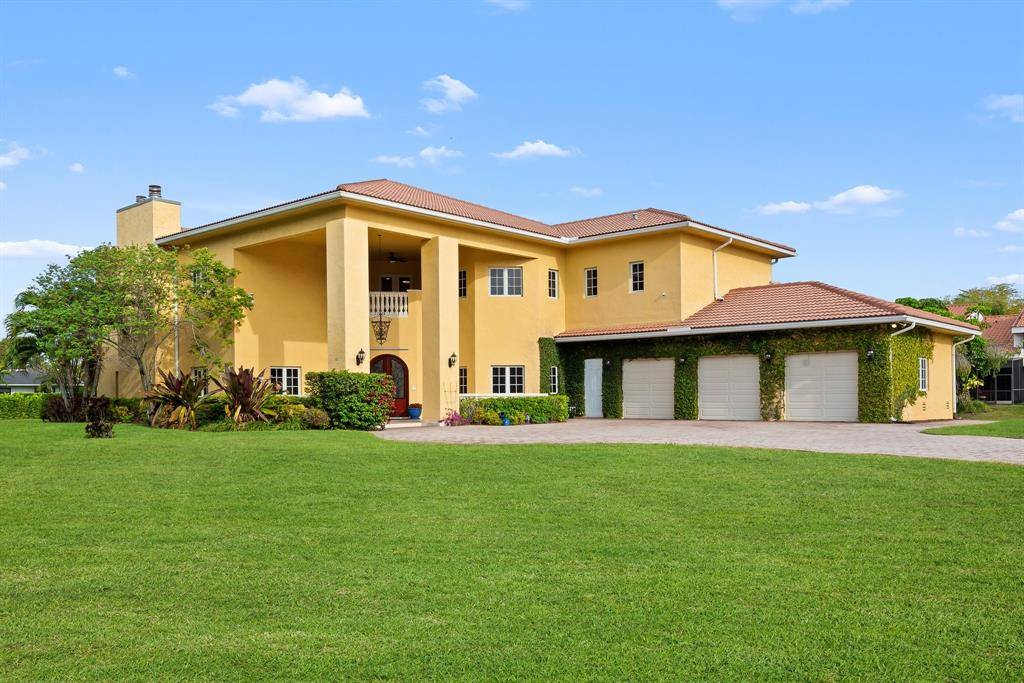 Plantation, FL 33325,11621 SW 1st St