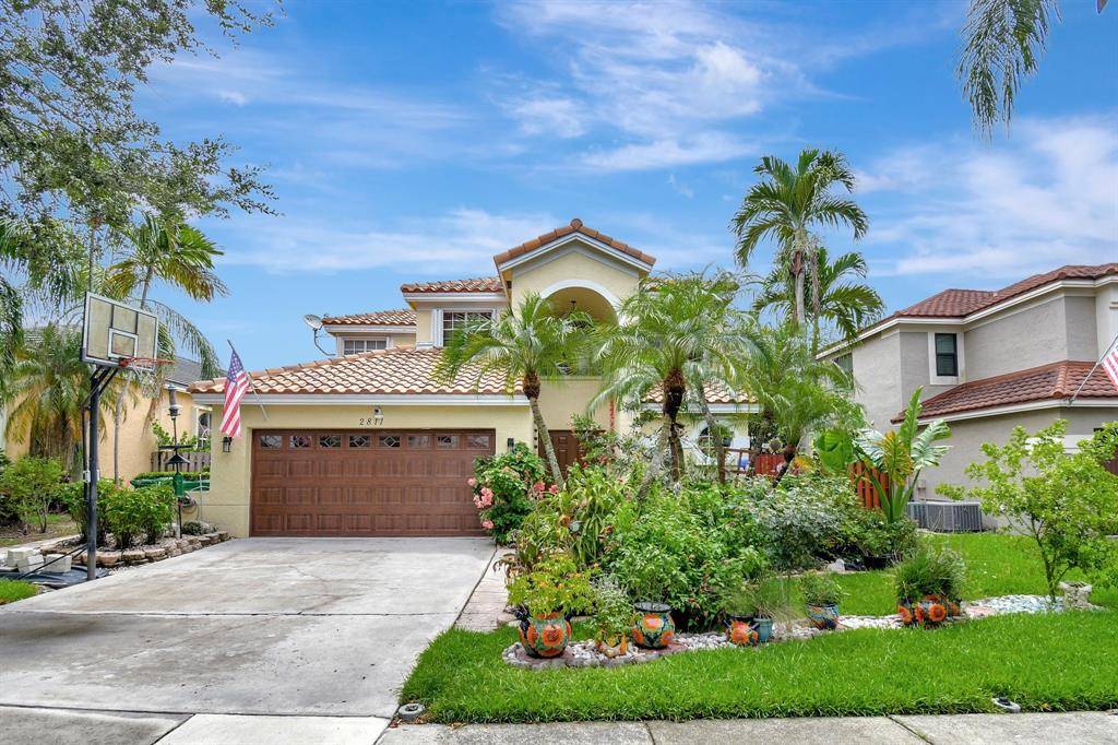 2811 Montevideo Ave, Hollywood, FL 33026