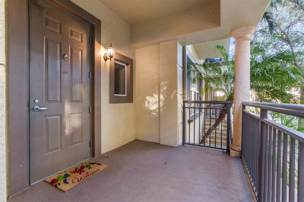 Wilton Manors, FL 33334,2633 NE 14th Ave #103