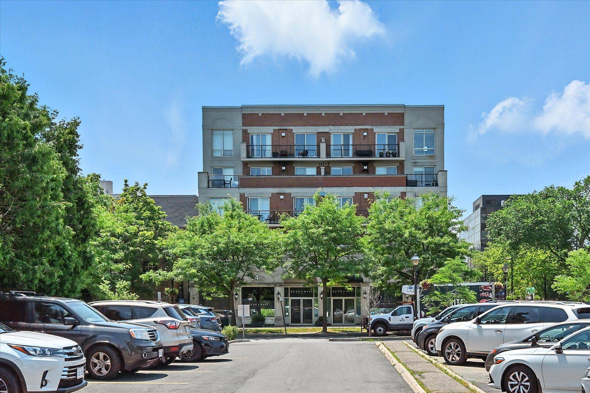 Burlington, ON L7R 4J8,430 Pearl ST #503