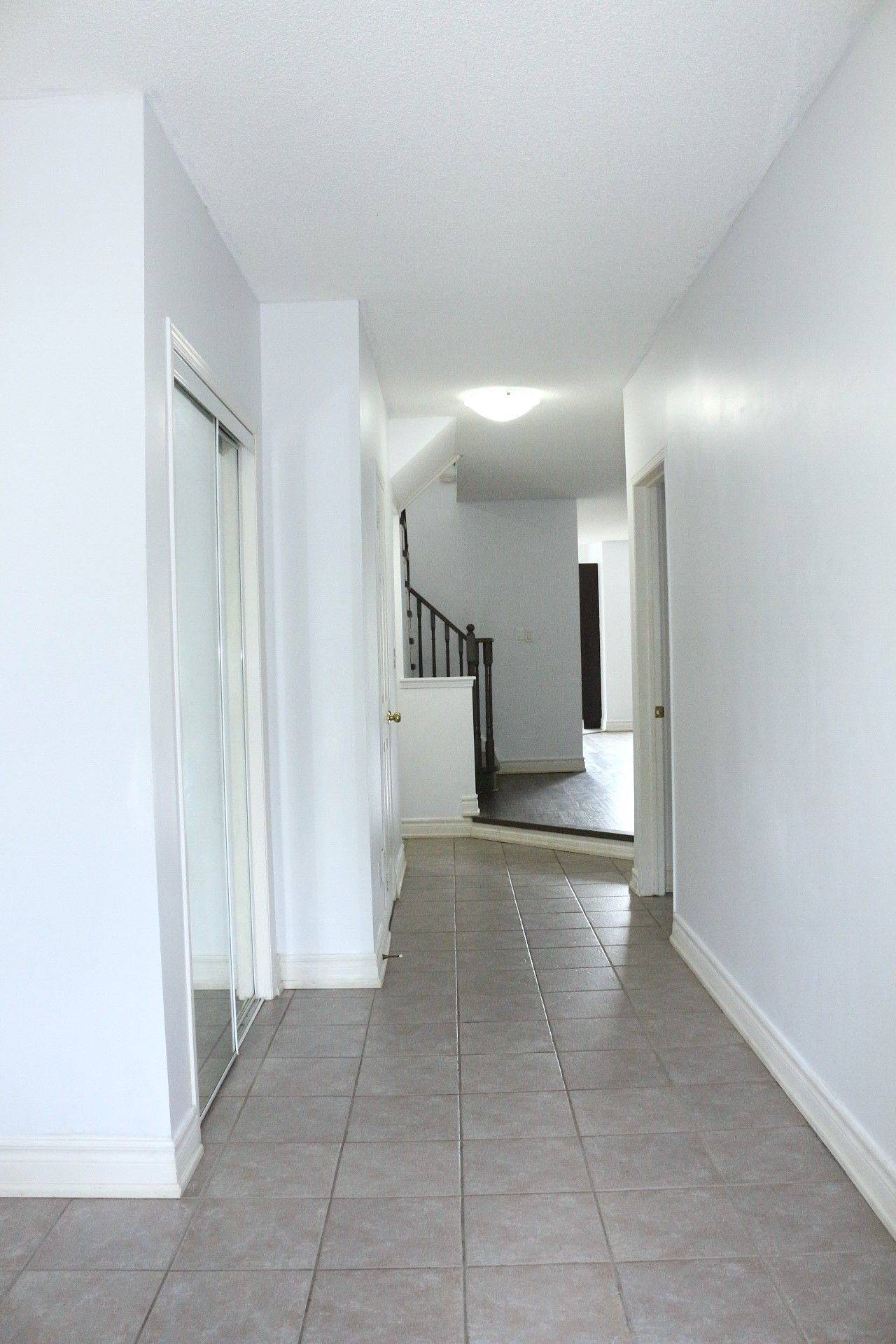 Mississauga, ON L5M 6N8,5826 Raftsman N/A