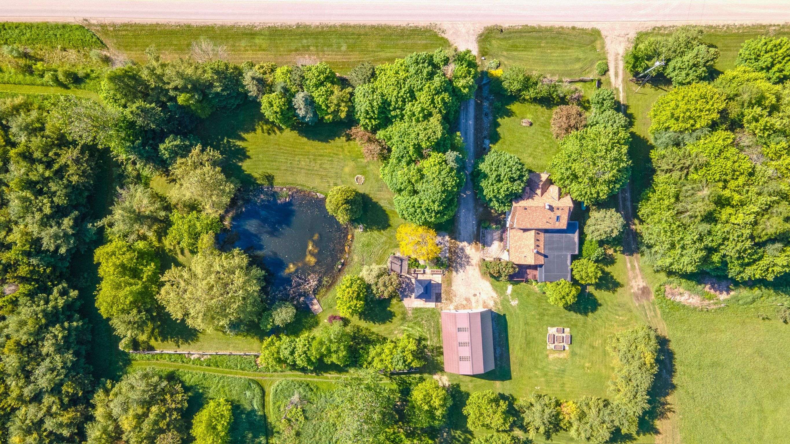 384323 20 Side Road, Amaranth, ON L9W 3Z2