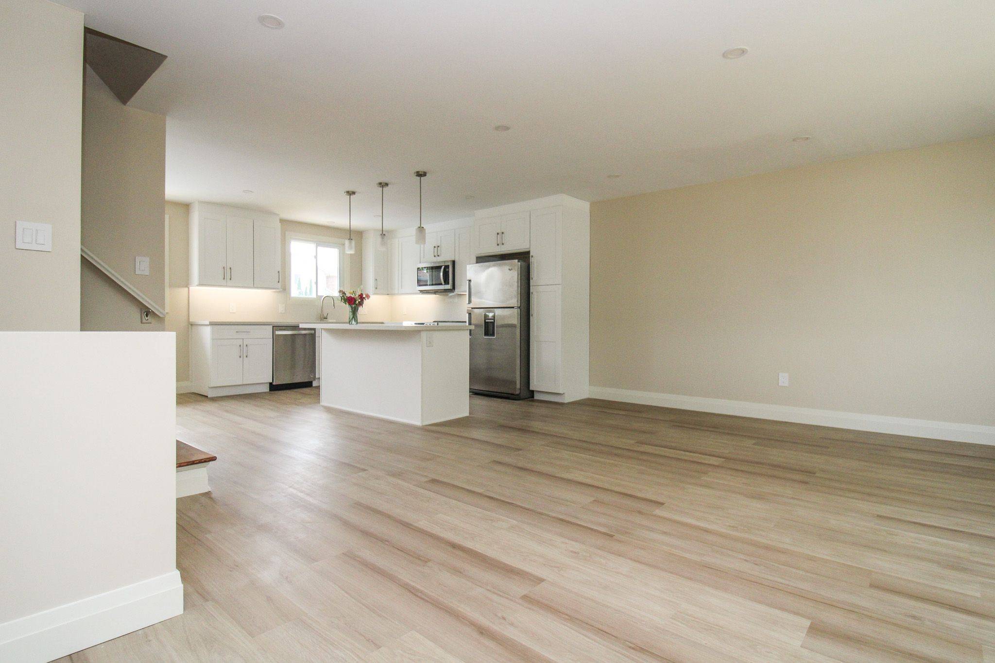 Peterborough South, ON K9J 1K1,594 Saugeen CRES