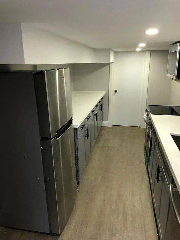 Hamilton, ON L8L 6H2,26 Fairleigh AVE N