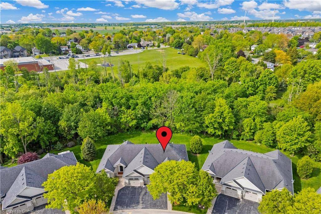 West Lincoln, ON L0R 2A0,18 Riverside CIR