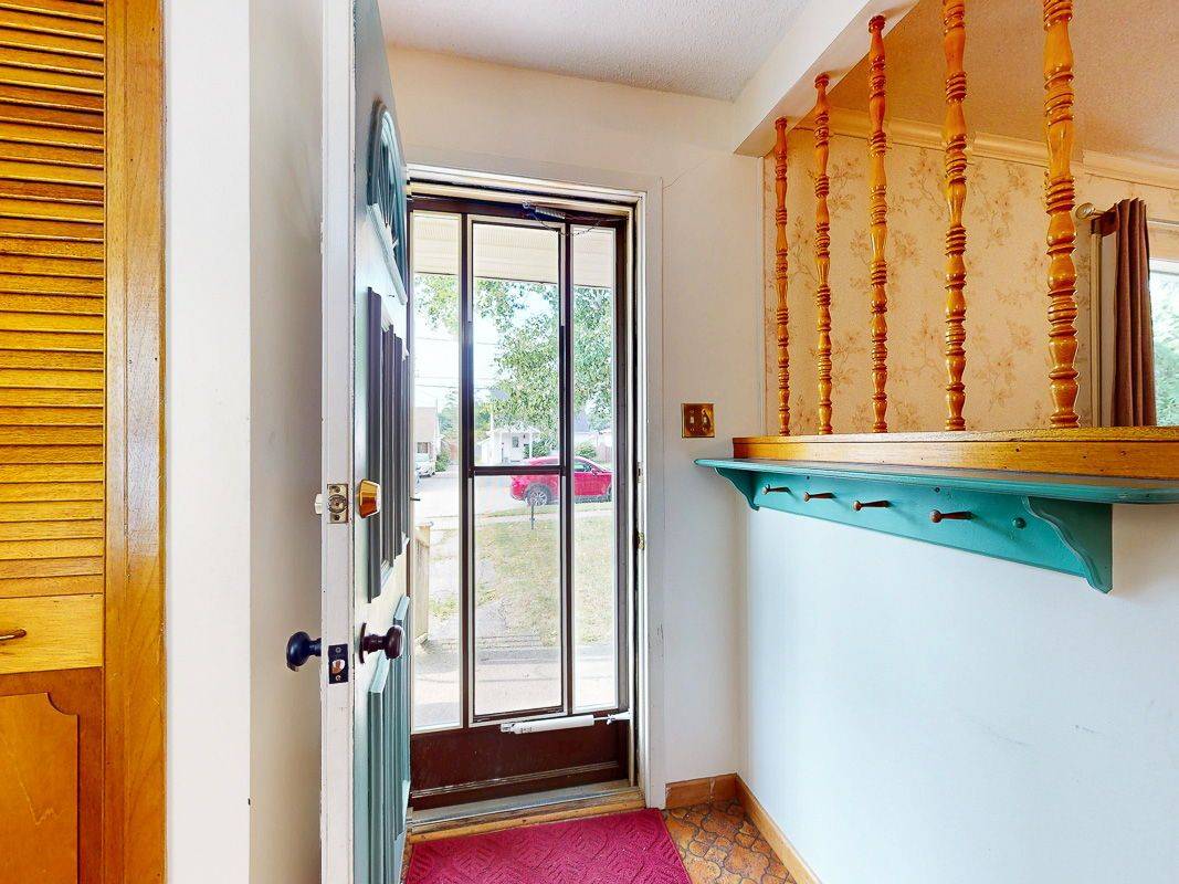 Owen Sound, ON N4K 1G6,789 6th 'A' ST E