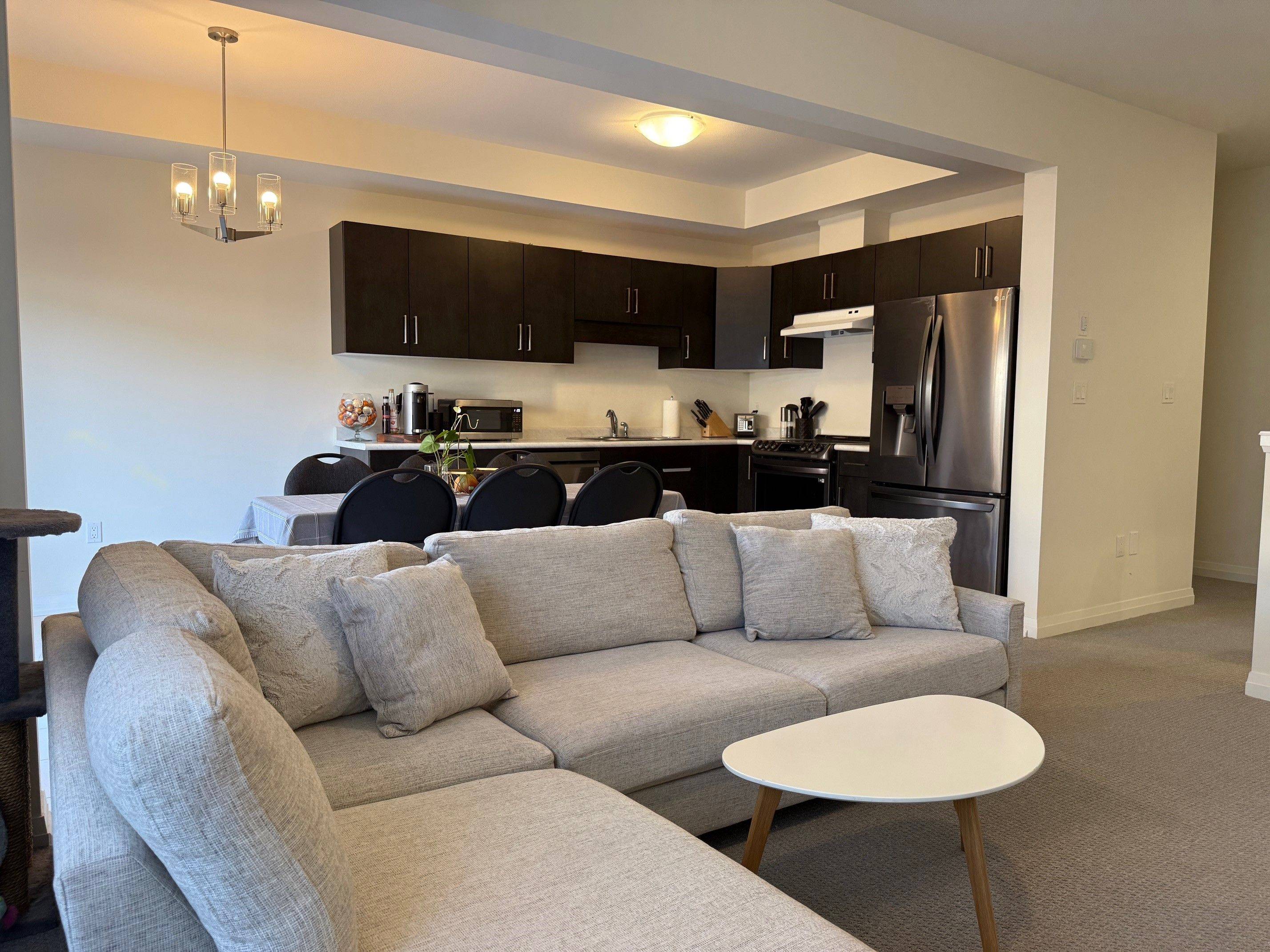 Niagara Falls, ON L2H 3T3,7436 Matteo DR