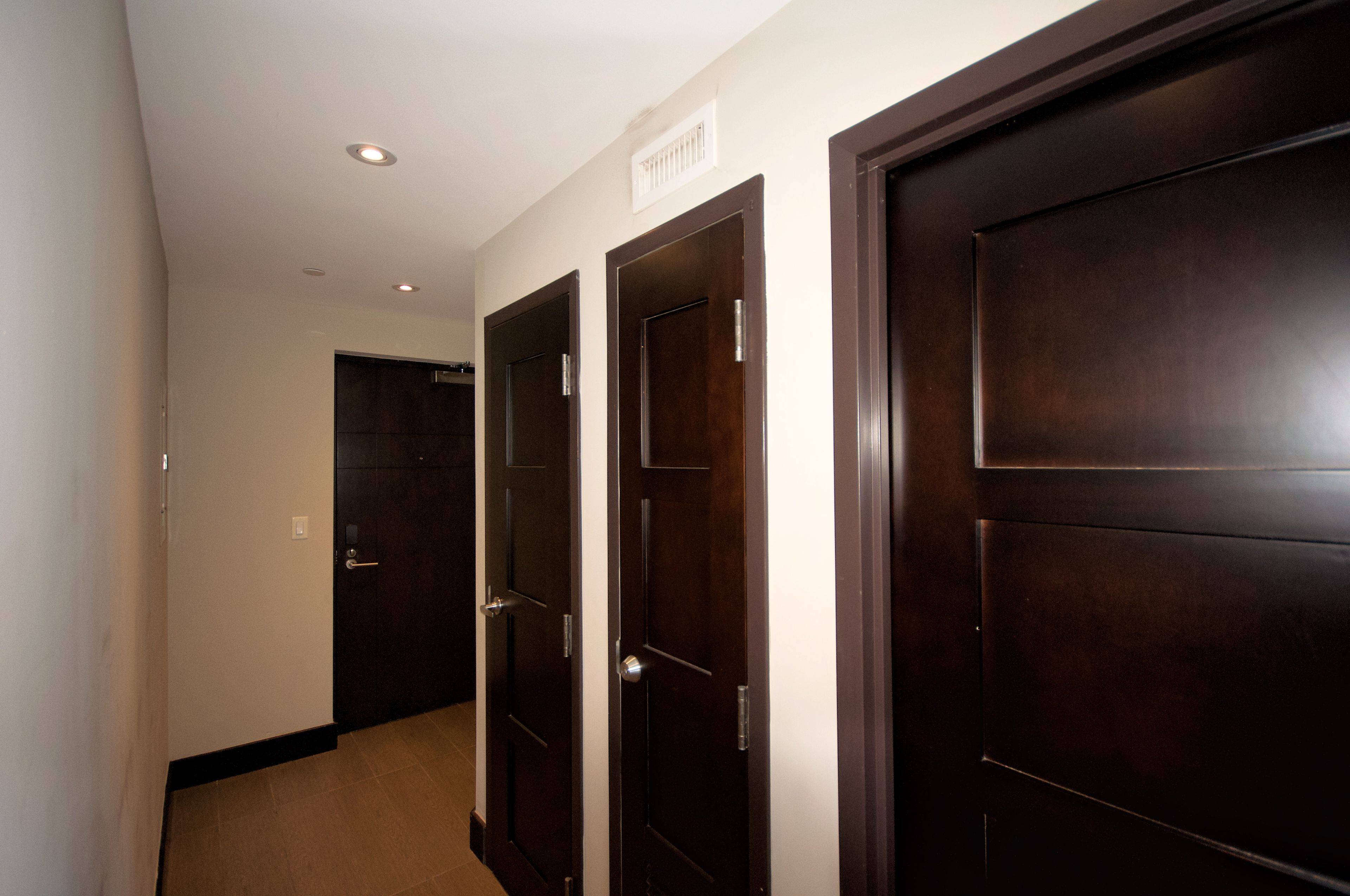 London East, ON N6A 0C1,1235 Richmond ST #1503