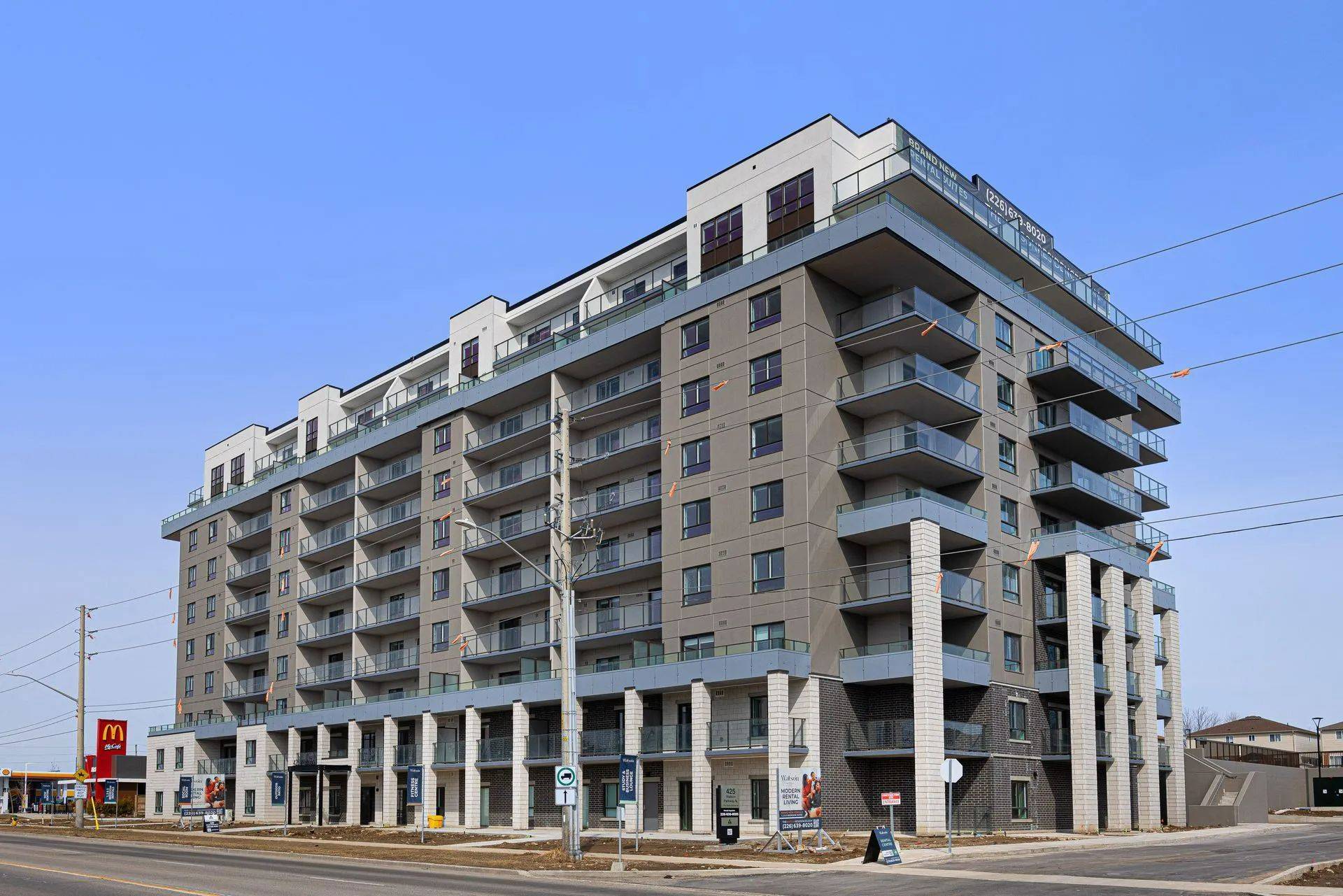425 Watson Pkwy N #900, Guelph, ON N1E 7K5