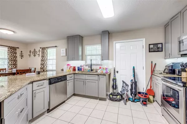 Denison, TX 75021,318 E Chestnut Street