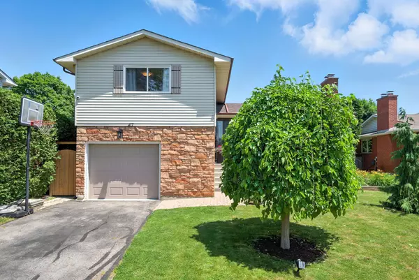 Oshawa, ON L1H 6W7,47 Martindale ST