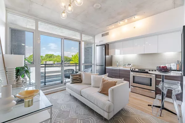 1190 Dundas ST #527, Toronto E01, ON M4M 0C5
