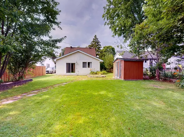 Owen Sound, ON N4K 1G6,789 6th 'A' ST E