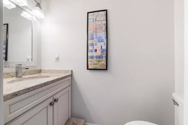 Hamilton, ON L9G 4Y5,12 Valridge CT