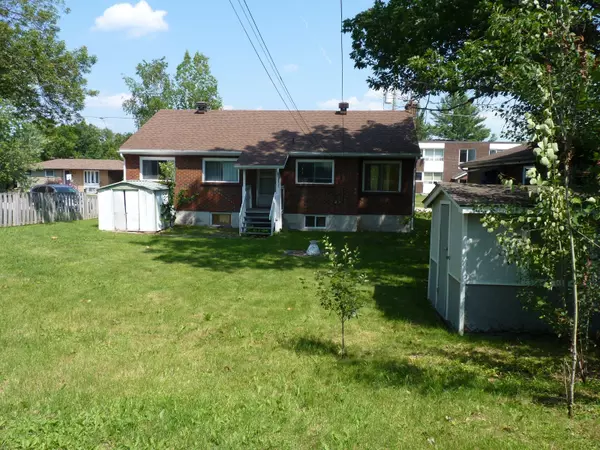 North Bay, ON P1B 6E9,419 Duke ST W