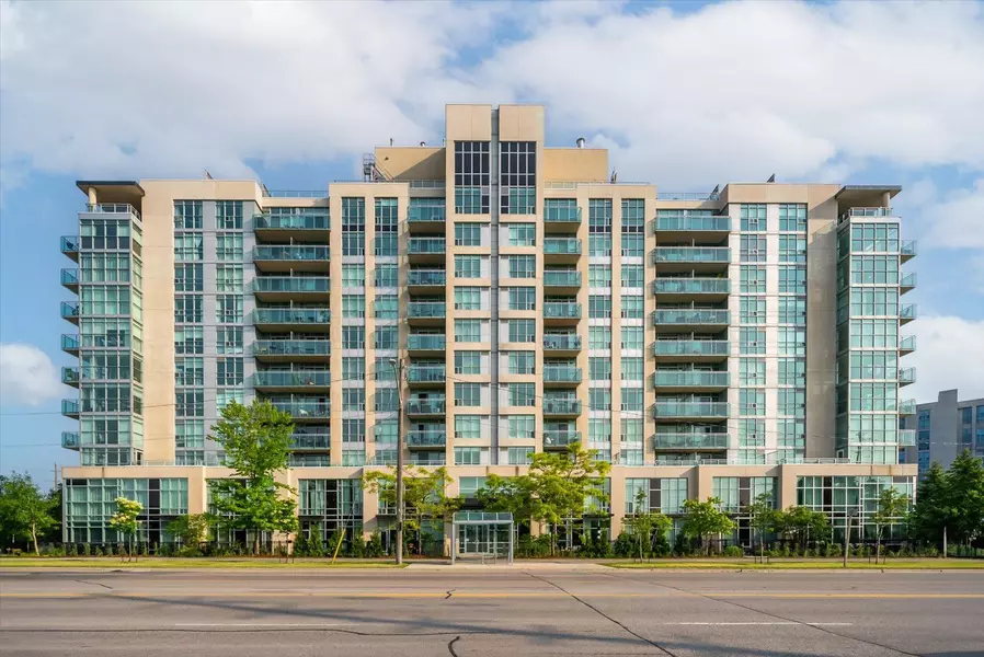 1600 Charles ST #512, Whitby, ON L1N 0G4