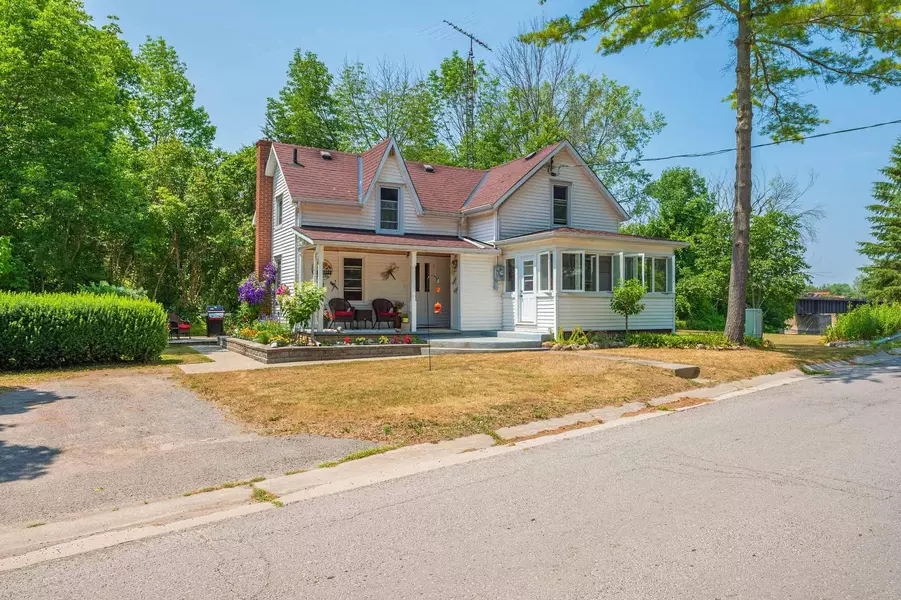 1245 Glen Ross RD, Quinte West, ON K0K 2C0