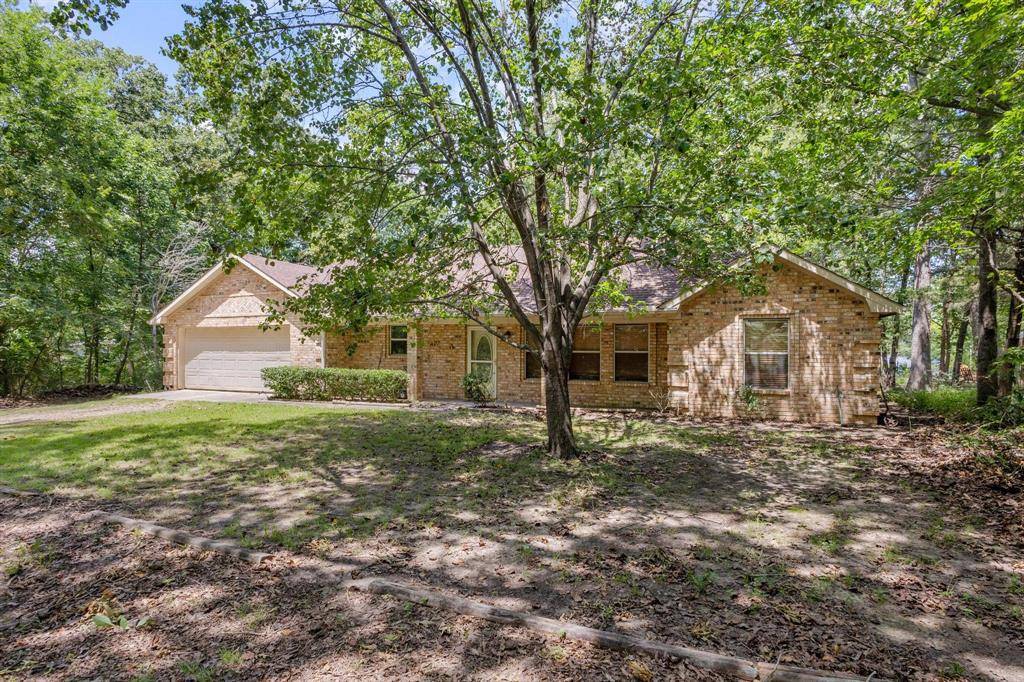 9400 Timbercreek Drive, Bonham, TX 75418