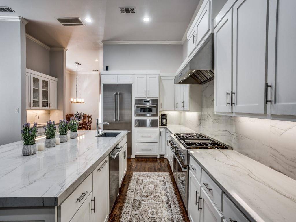 Dallas, TX 75206,5304 Longview Street