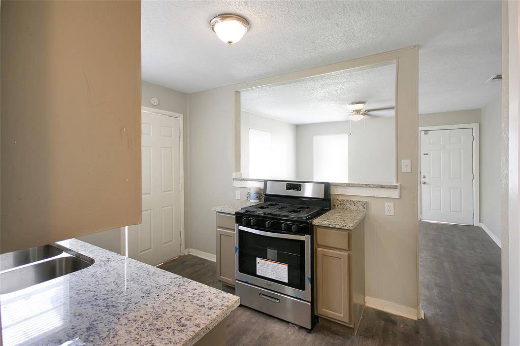 Fort Worth, TX 76112,3109 Hunter Street #B