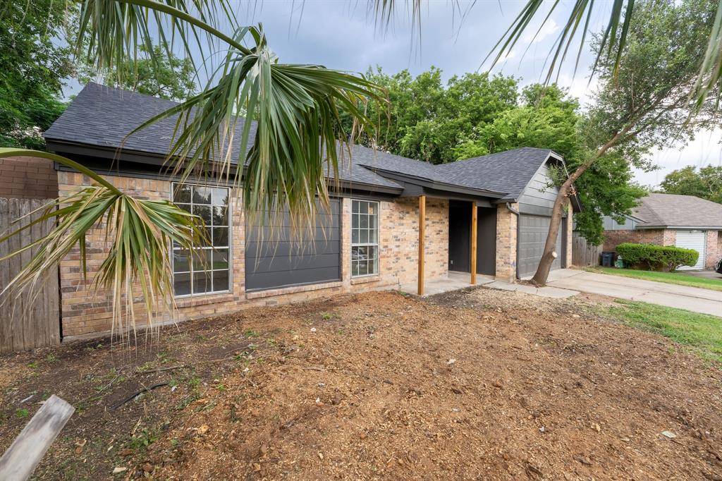 Grand Prairie, TX 75052,3806 Wooddale Court