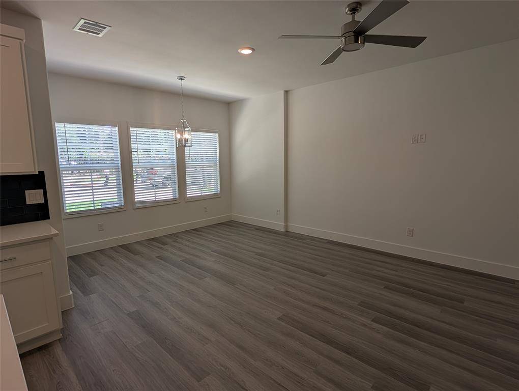 Dallas, TX 75215,1817 Cooper Street