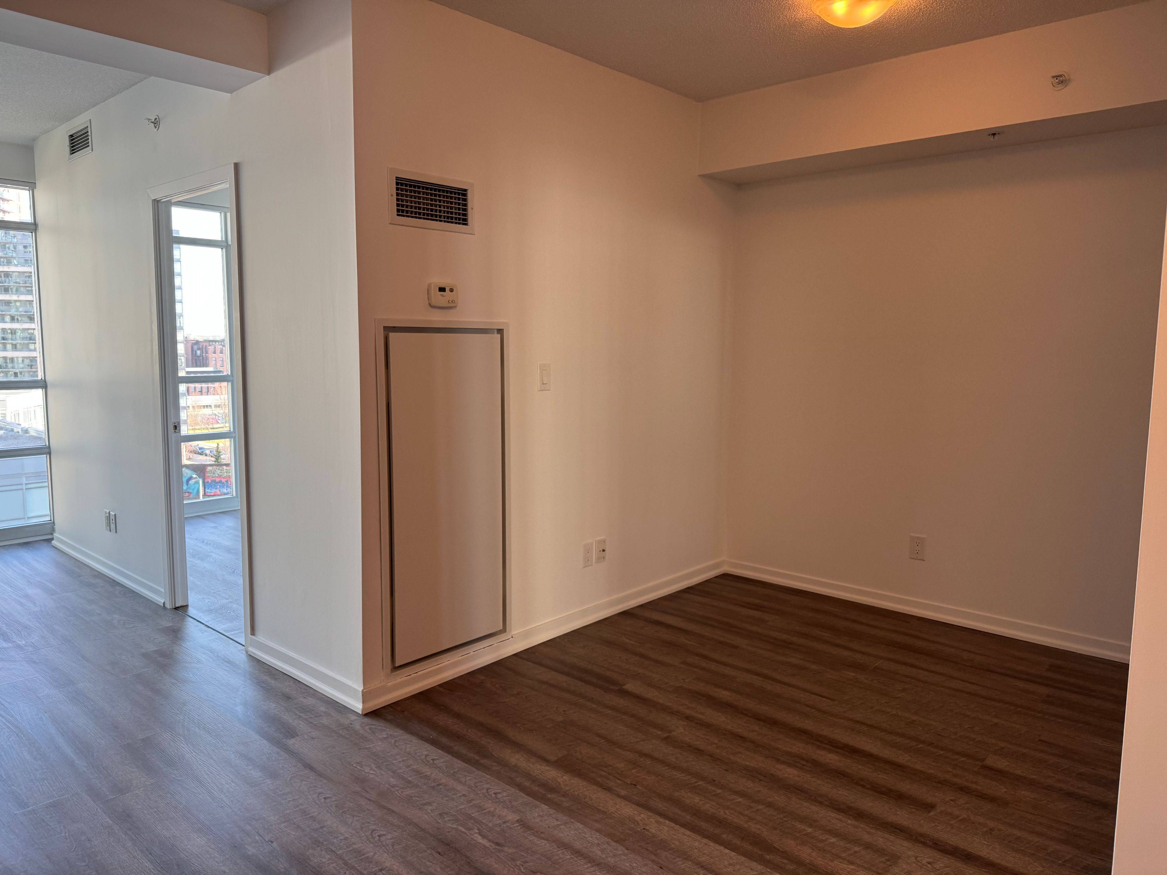 Toronto C01, ON M6J 0B1,68 Abell ST #1106