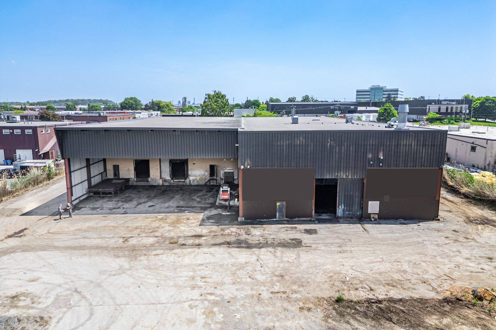 Pickering, ON L1W 1Z6,890 Dillingham RD #Entire Building