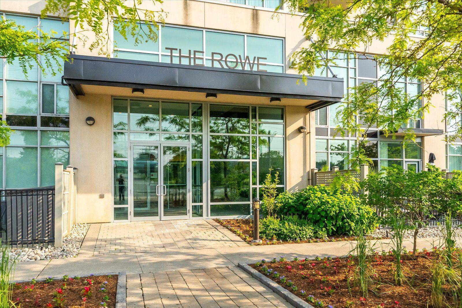 Whitby, ON L1N 0G4,1600 Charles ST #512