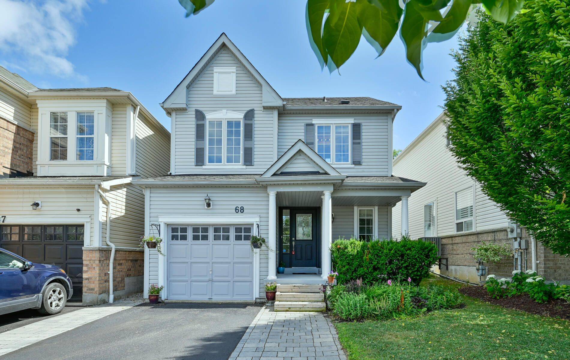68 Teardrop CRES, Whitby, ON L1M 2N8