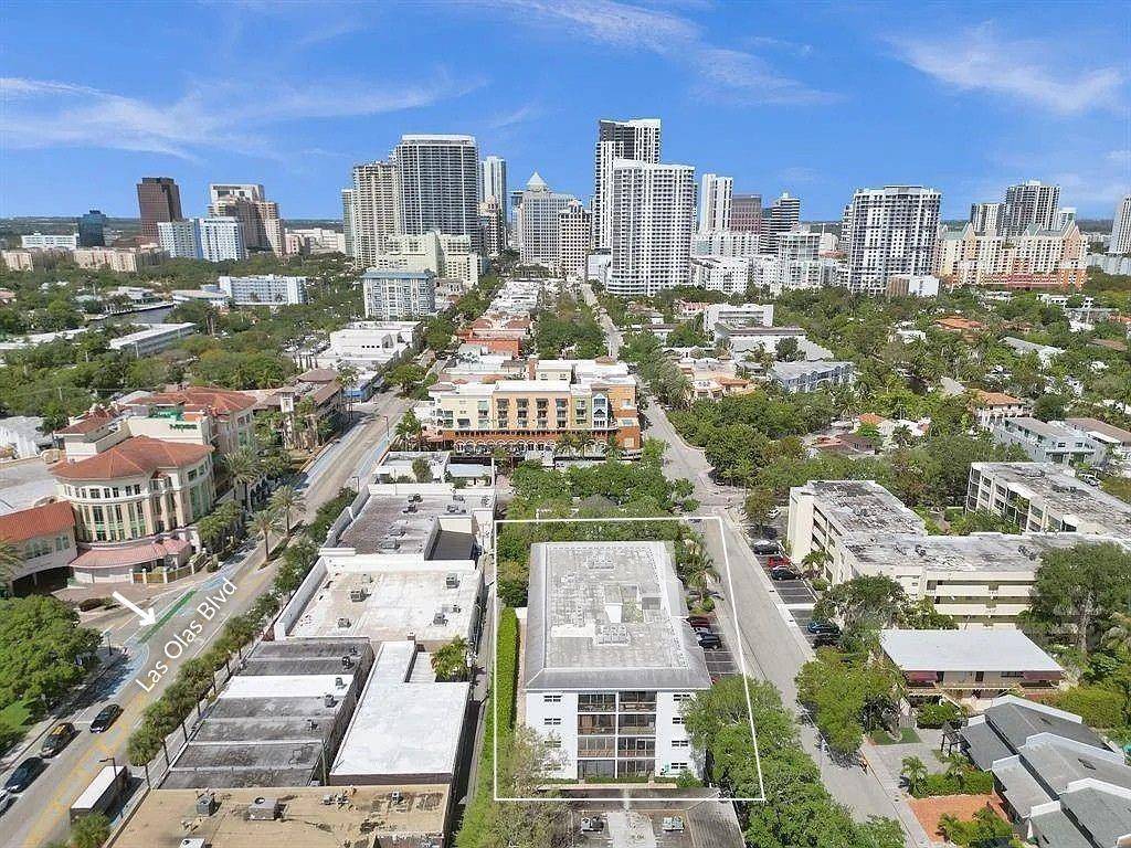1212 SE 2nd Ct #201, Fort Lauderdale, FL 33301