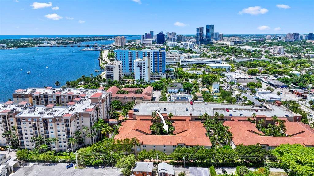 West Palm Beach, FL 33407,1803 N Flagler Dr #206
