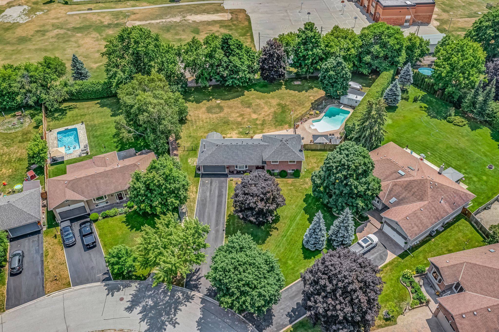 East Gwillimbury, ON L9N 1H6,23 Kilpatrick DR