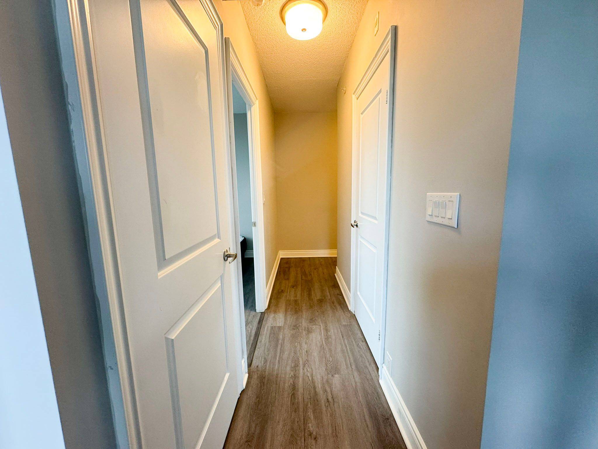 Vaughan, ON L6A 4Y1,2396 Major Mackenzie DR W #212
