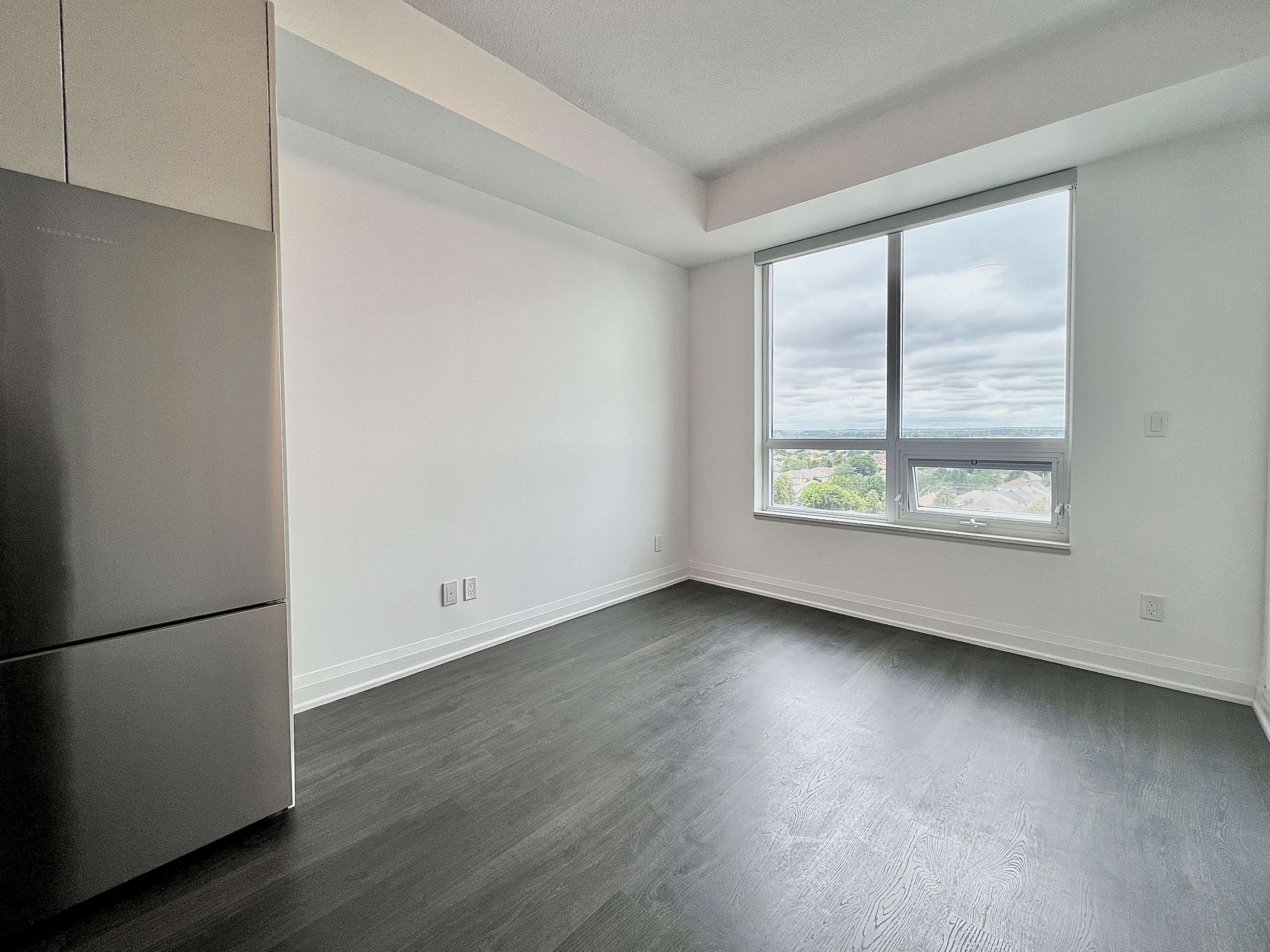 Richmond Hill, ON L4B 0G6,398 Highway 7 N/A E #1001