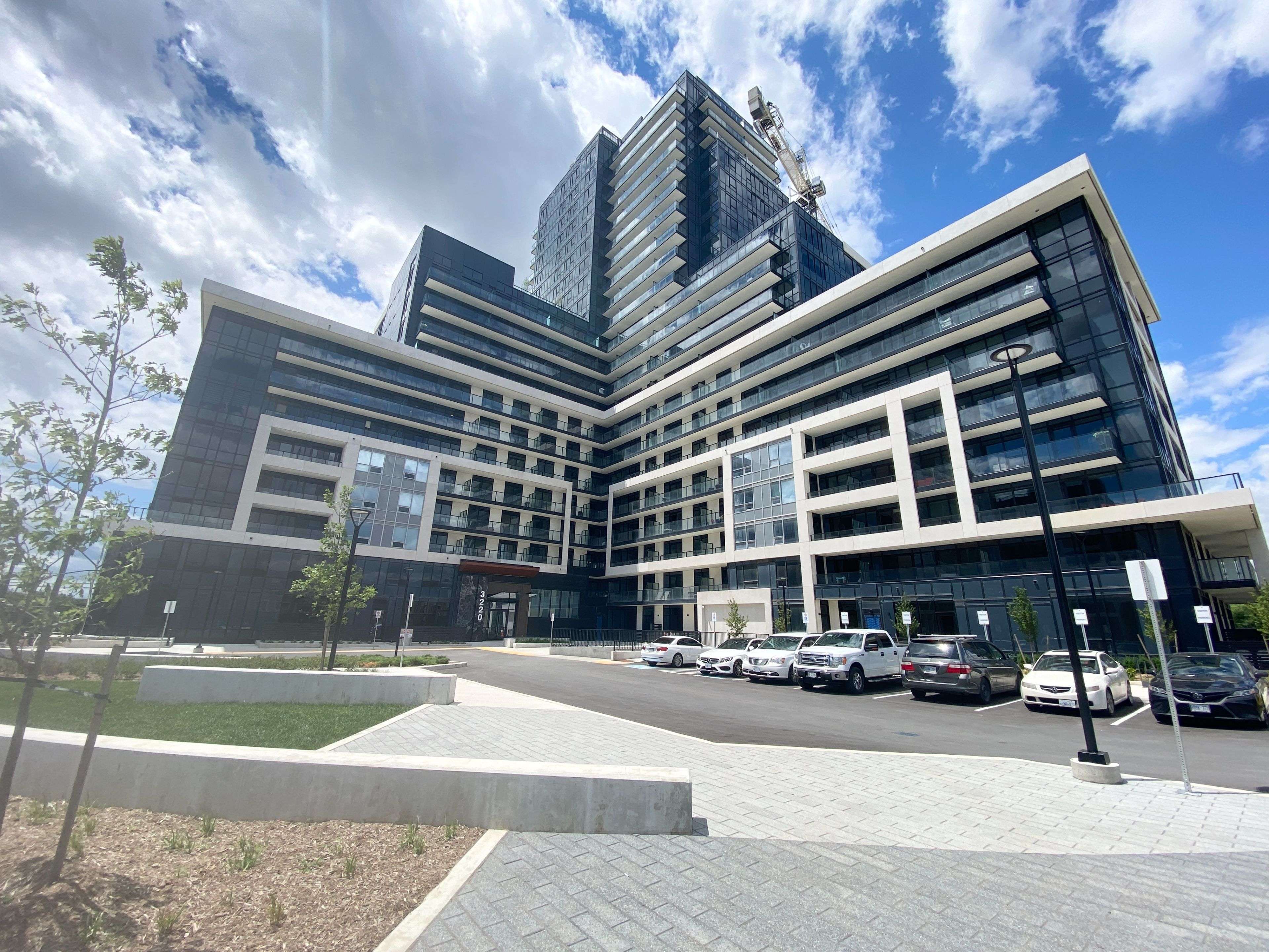 3220 William Coltson AVE #1308, Oakville, ON L6H 7X9