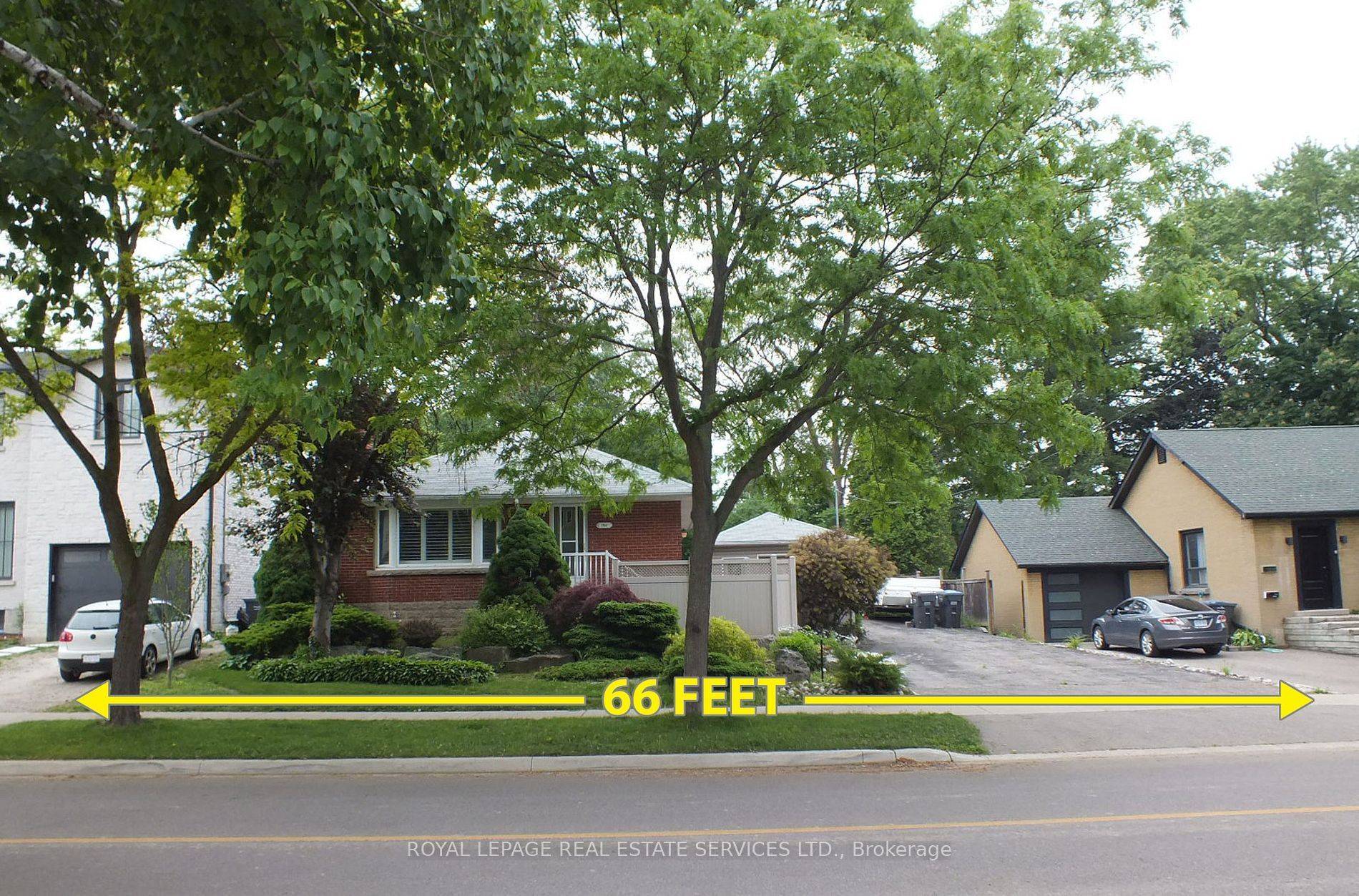Mississauga, ON L5G 4B3,1361 Kenmuir AVE