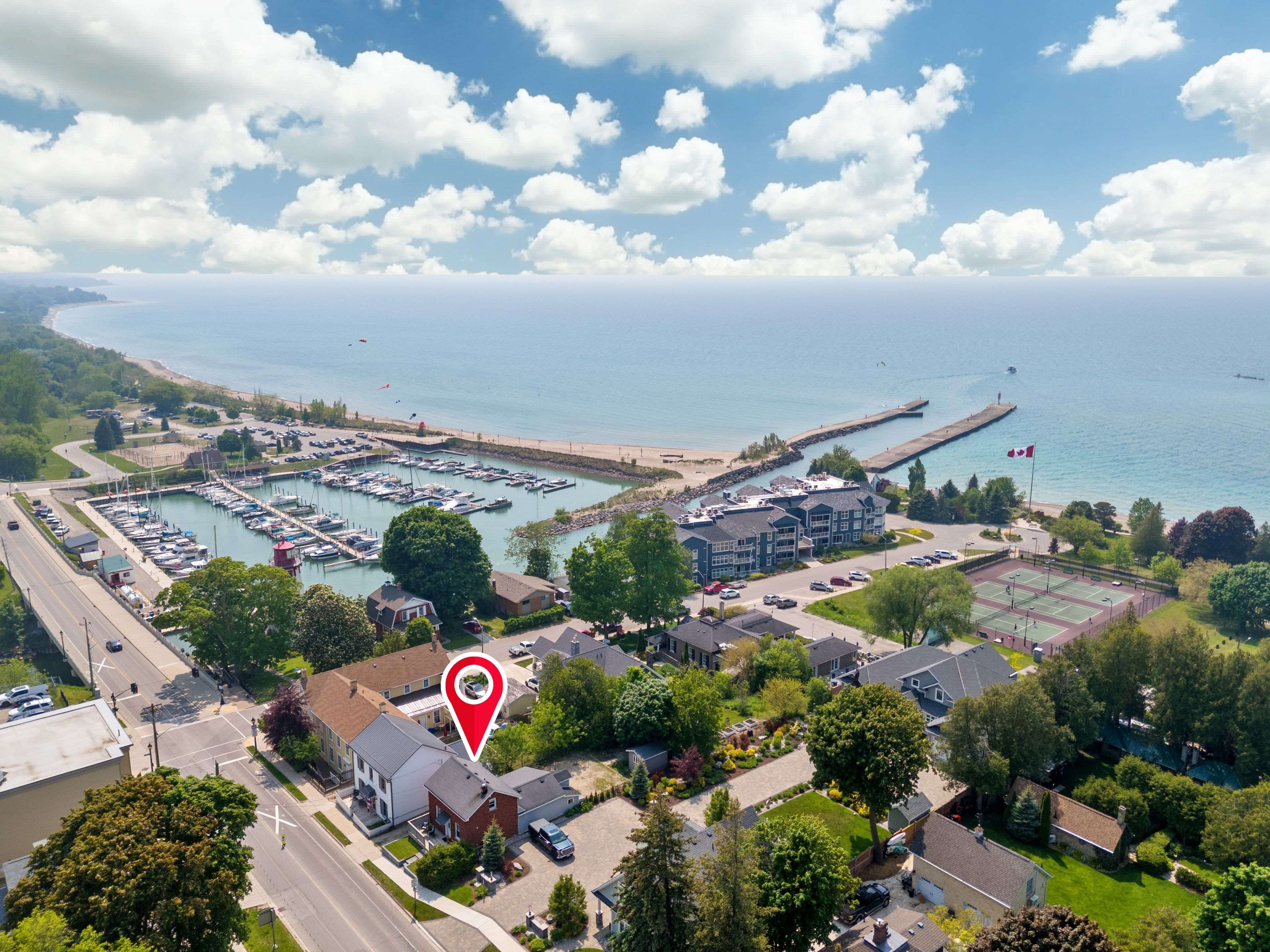 Kincardine, ON N2Z 2Y1,792 Huron TER