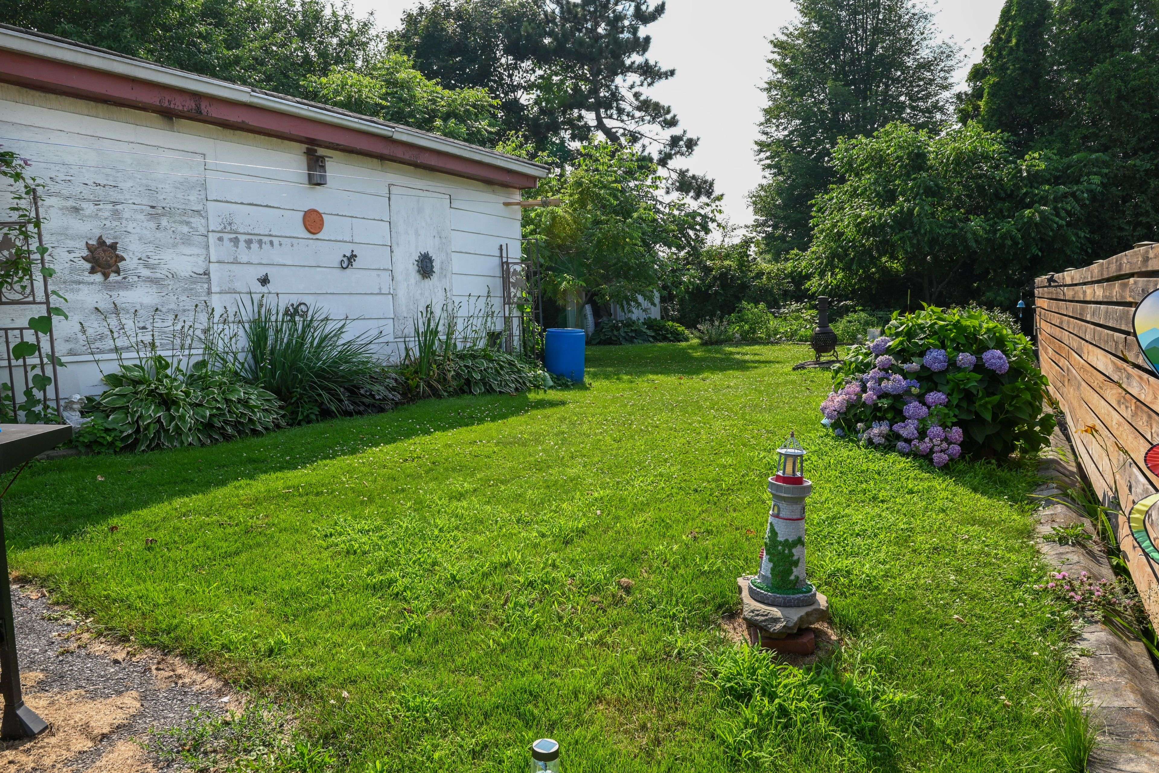 Hawkesbury, ON K6A 2C4,522 Champlain ST