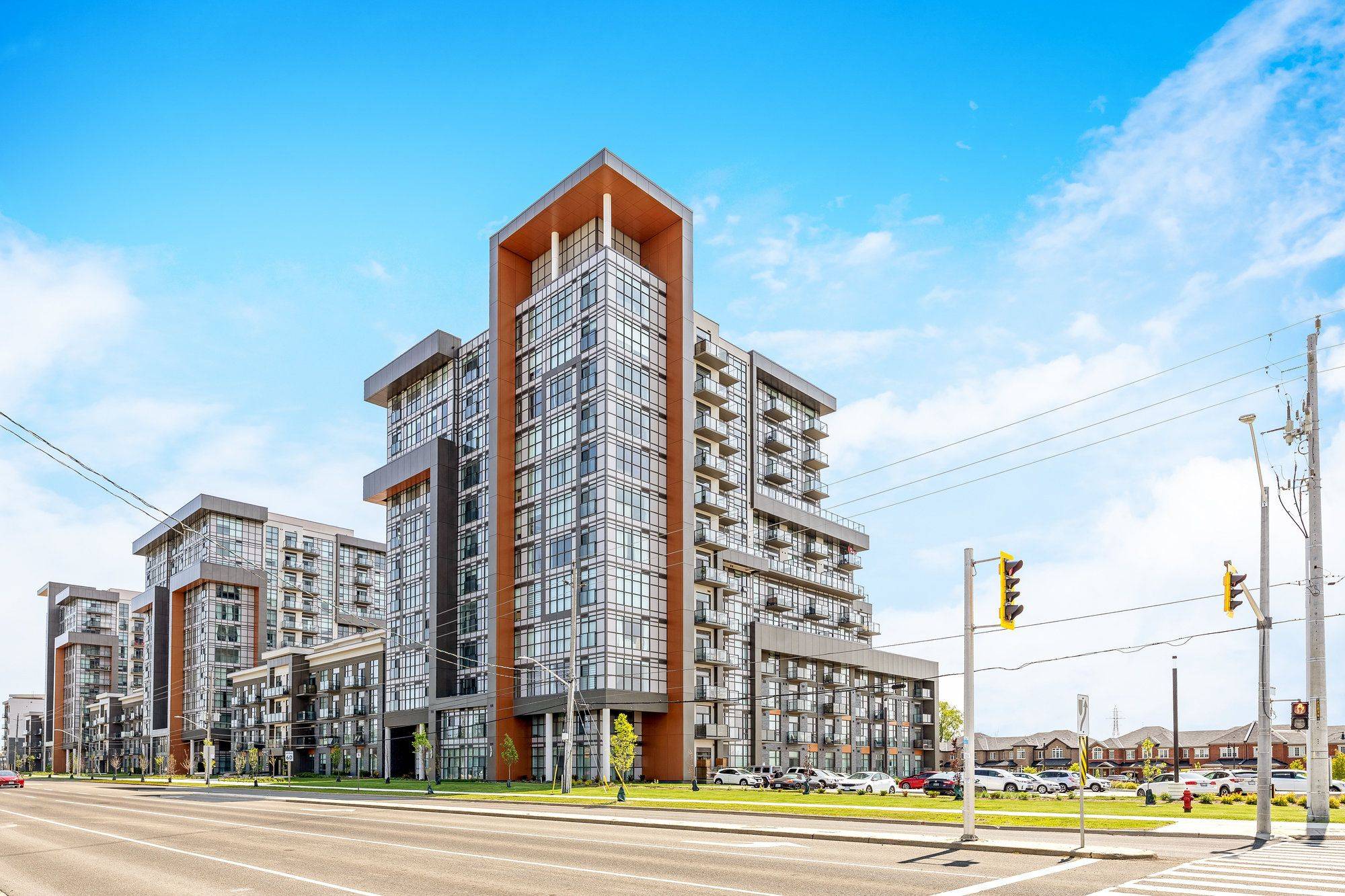 Hamilton, ON L8B 1Z2,450 Dundas ST E #1106