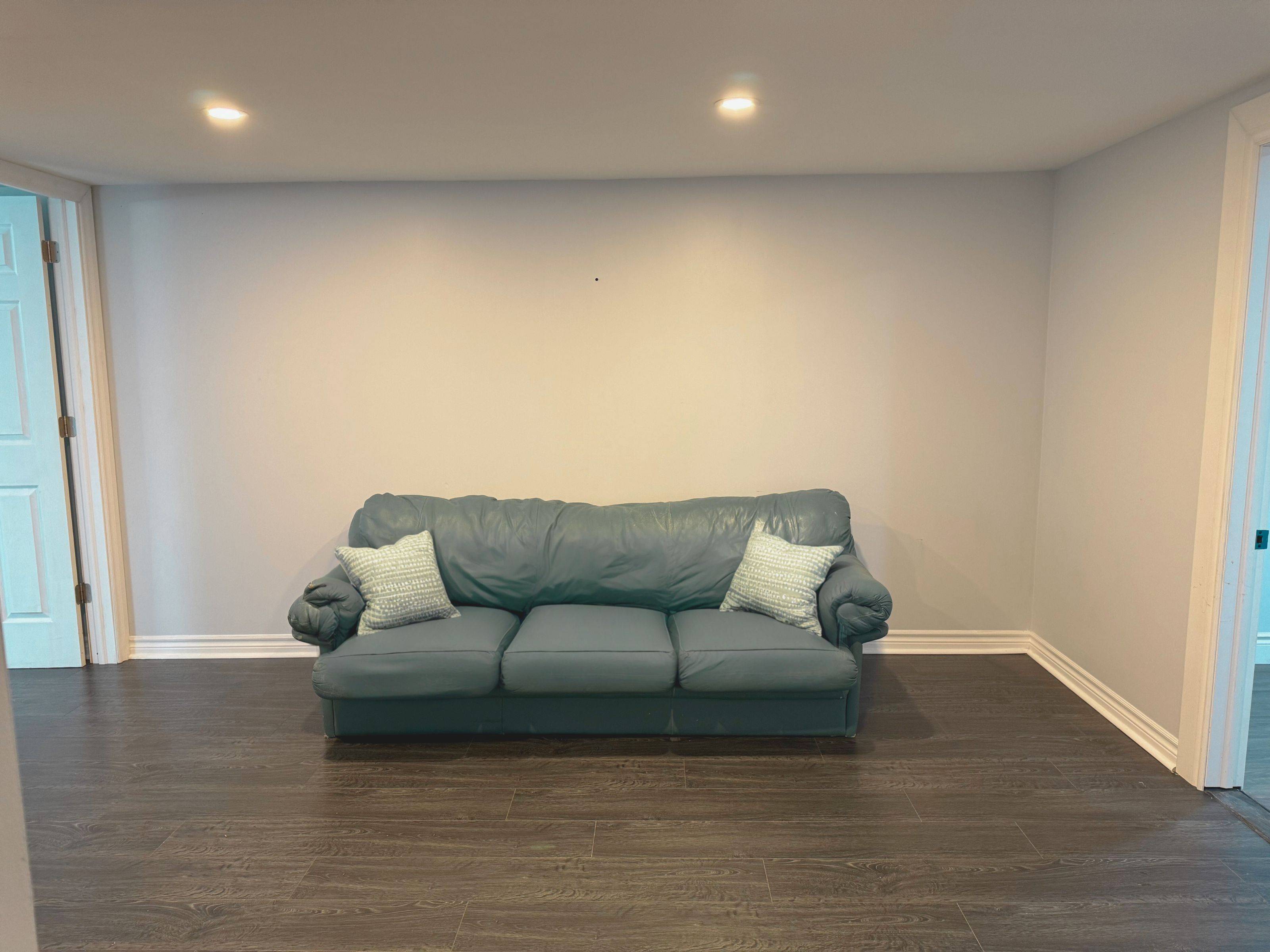 London East, ON N5V 1J7,176 Wellesley CRES ##Lower