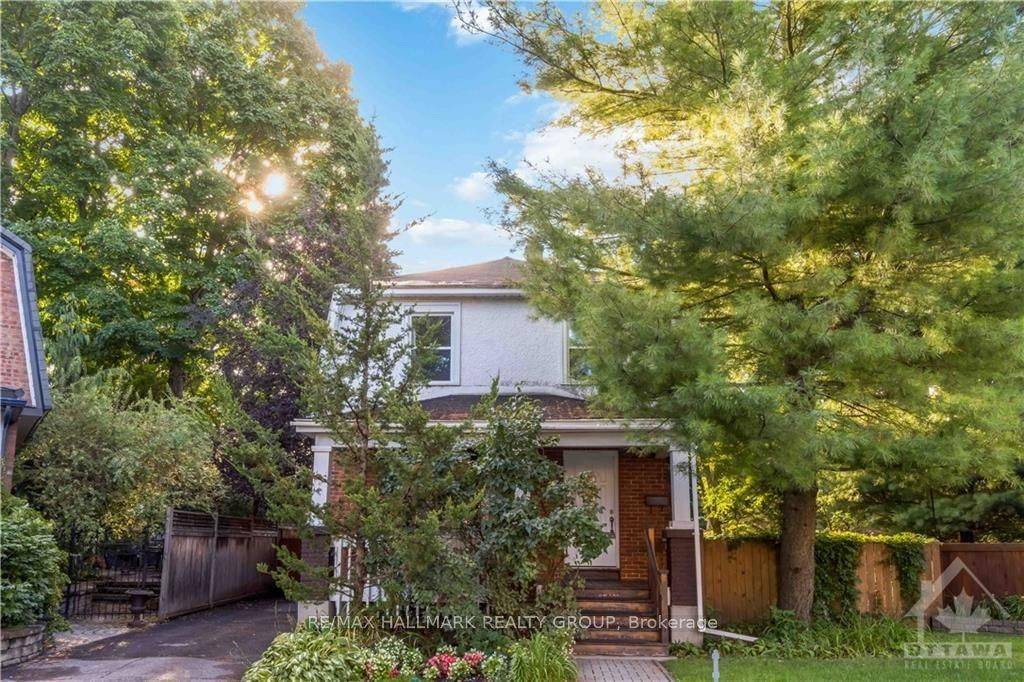 3 Ashbury PL, New Edinburgh - Lindenlea, ON K1M 1H3