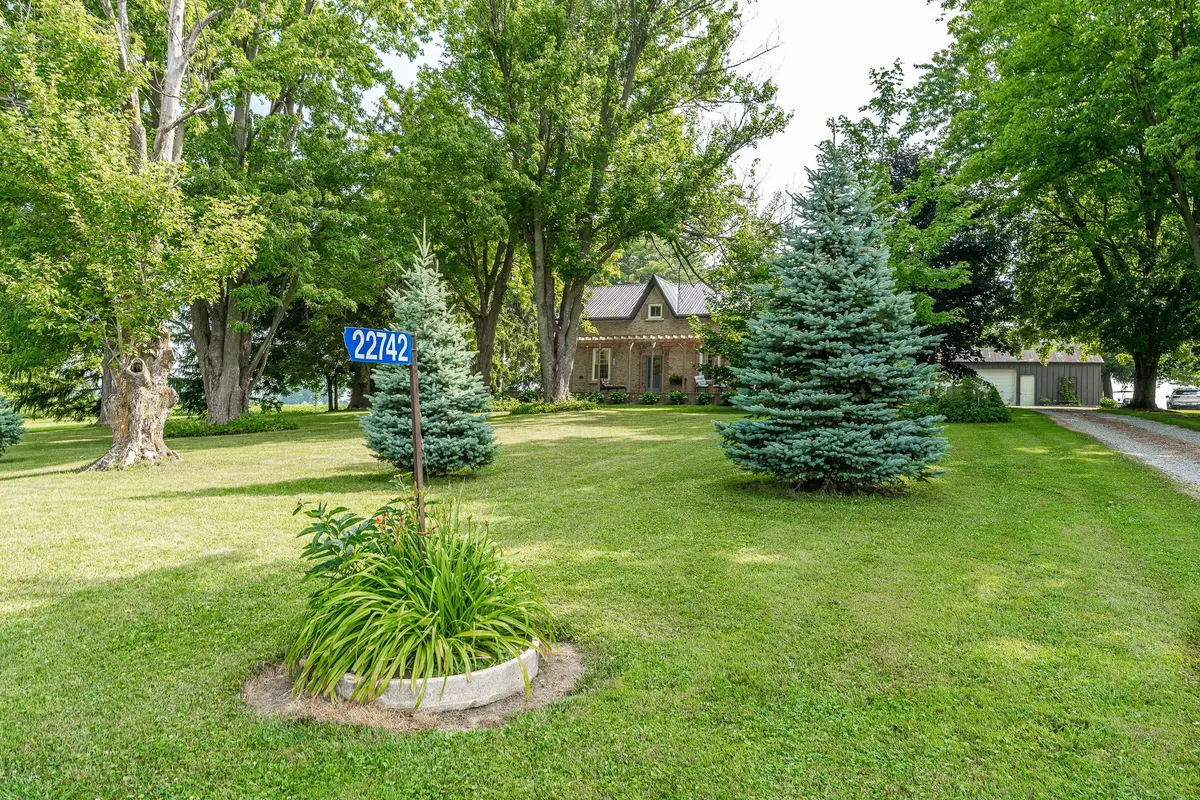Thames Centre, ON N0M 2P0,22742 Nissouri RD