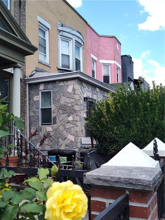 Brooklyn, NY 11226,324 East 26th ST