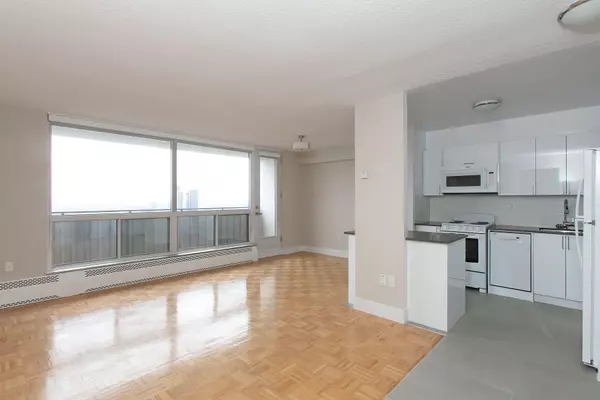 Toronto C01, ON M5S 2H8,666 Spadina AVE #2403
