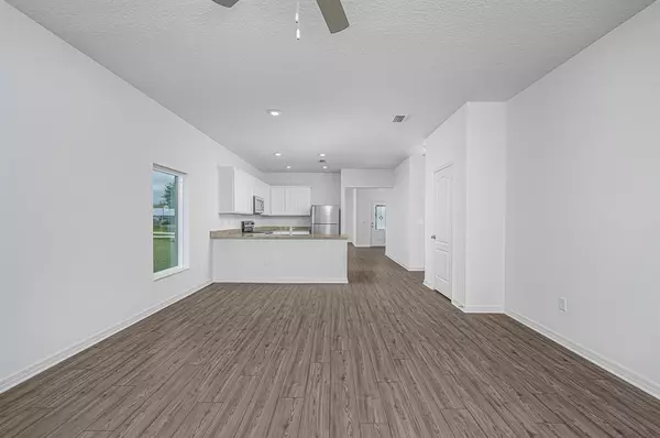 Port St Lucie, FL 34953,1517 SW Kamchatka Ave
