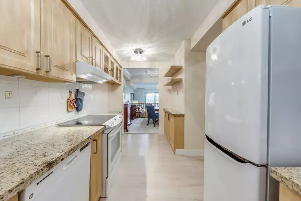 Mississauga, ON L5J 4B4,965 Inverhouse DR #511