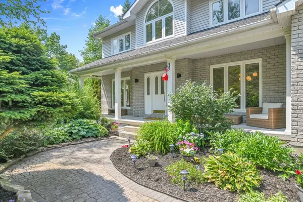 Clarence-rockland, ON K4K 1K7,2057 Clark RD